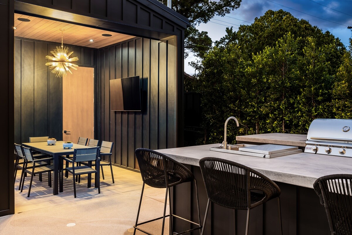 , 7 Functional Backyard Ideas for a Stylish and Practical Outdoor Space