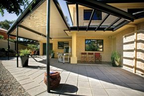 , Customising Your New Pergolas with Climbing Plants in Melbourne