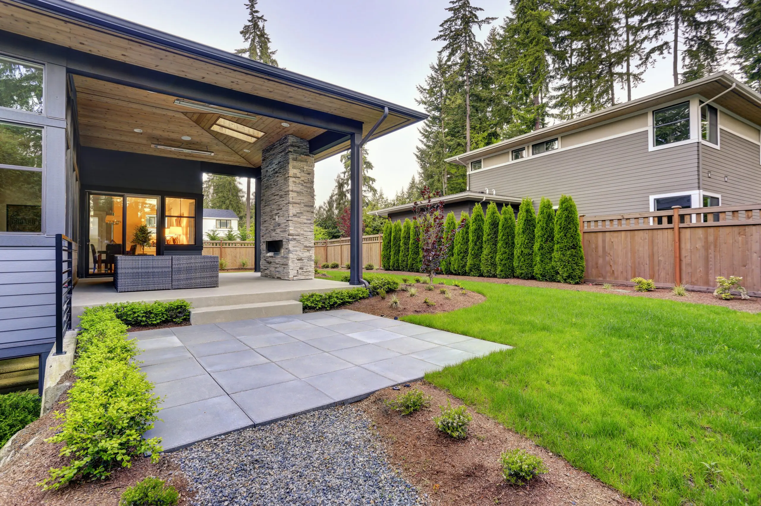 How to Make Backyard Look Bigger With Lighting: Stunning Tips