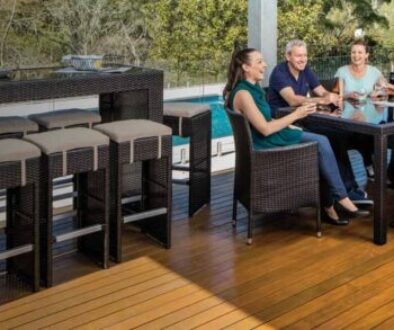 Covered patio outdoor dining area in Melbourne with poolside alfresco seating